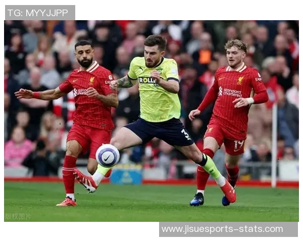 西甲激战曼城与利物浦平局点球大战引发全场狂欢