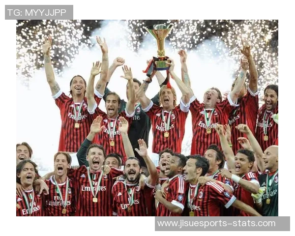 欧联杯历史冷门AC米兰5-0横扫那不勒斯引发全场惊叹